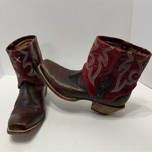 Twisted X Womens Brown/Red Steppin’ Out Folded Over Cuff Size  7 B  EUC